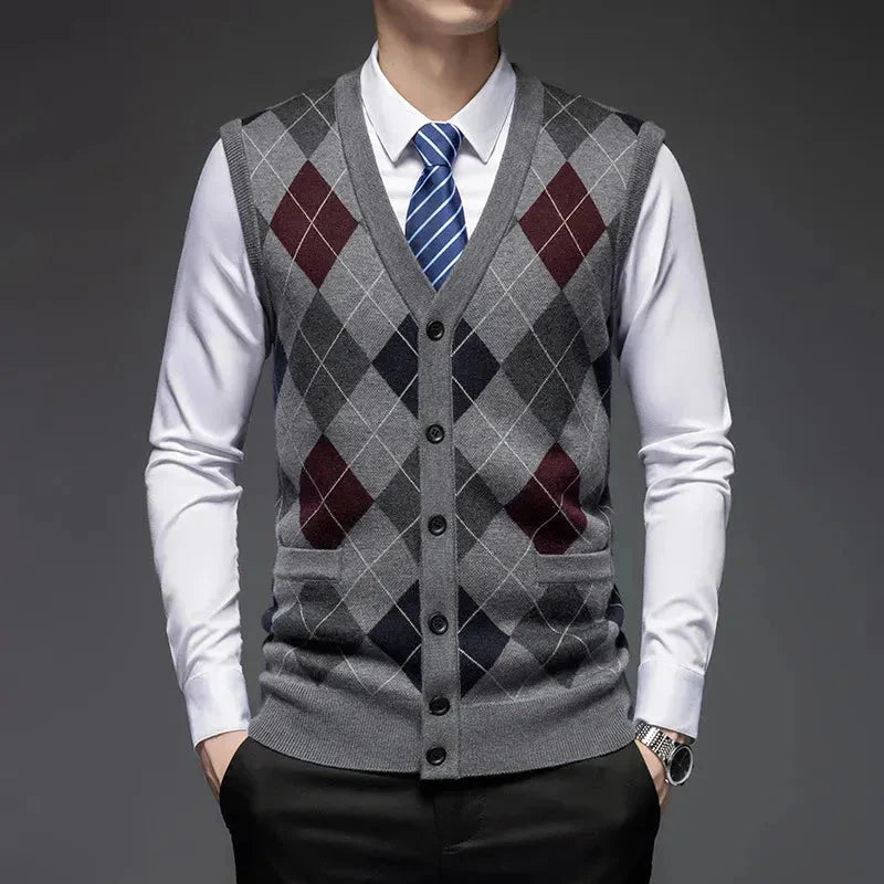 Argyle knit wool vest tailored fit diamond pattern classic layering piece for professionals