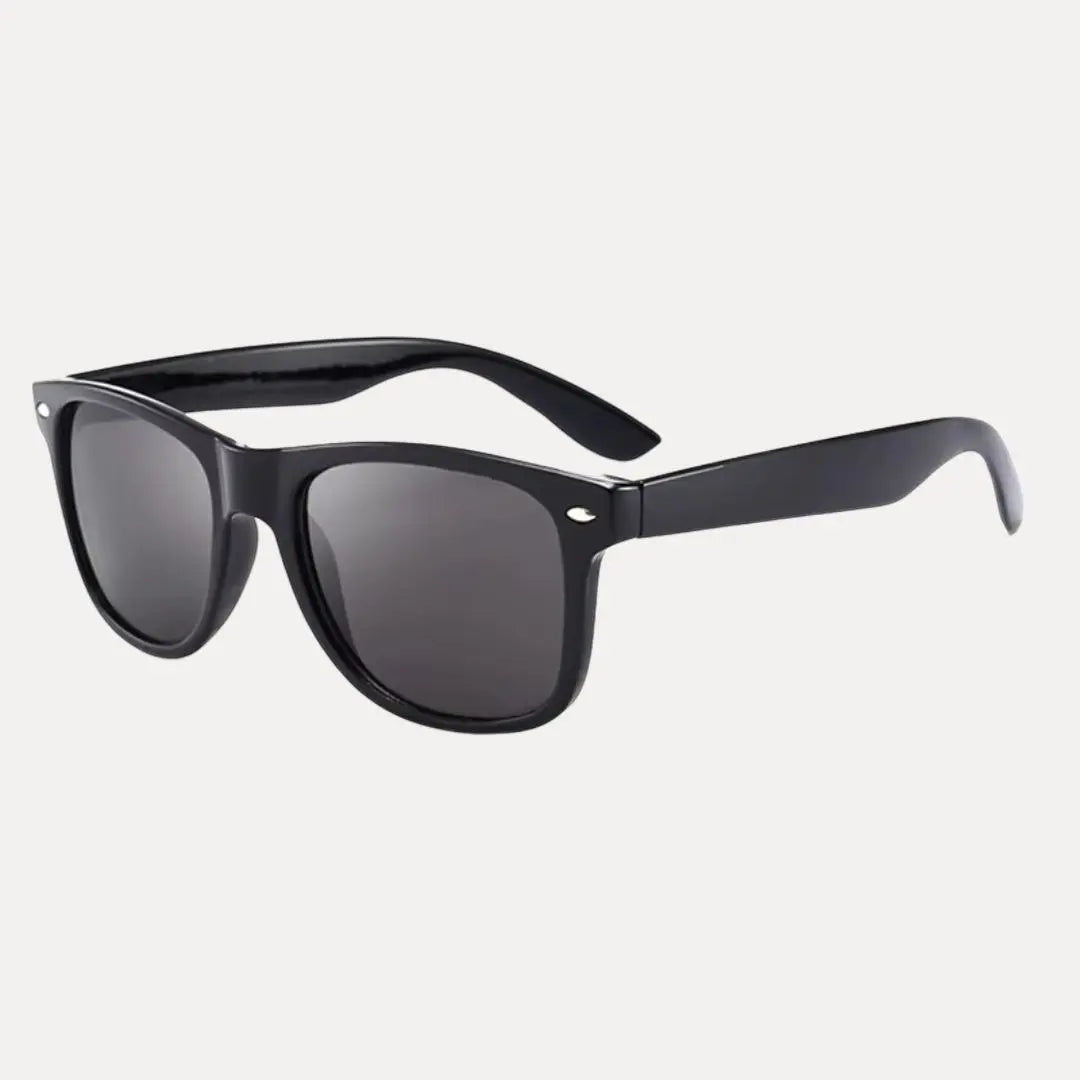 Classic polarized sunglasses blue mirrored lenses lightweight frame UV400 outdoor eye protection