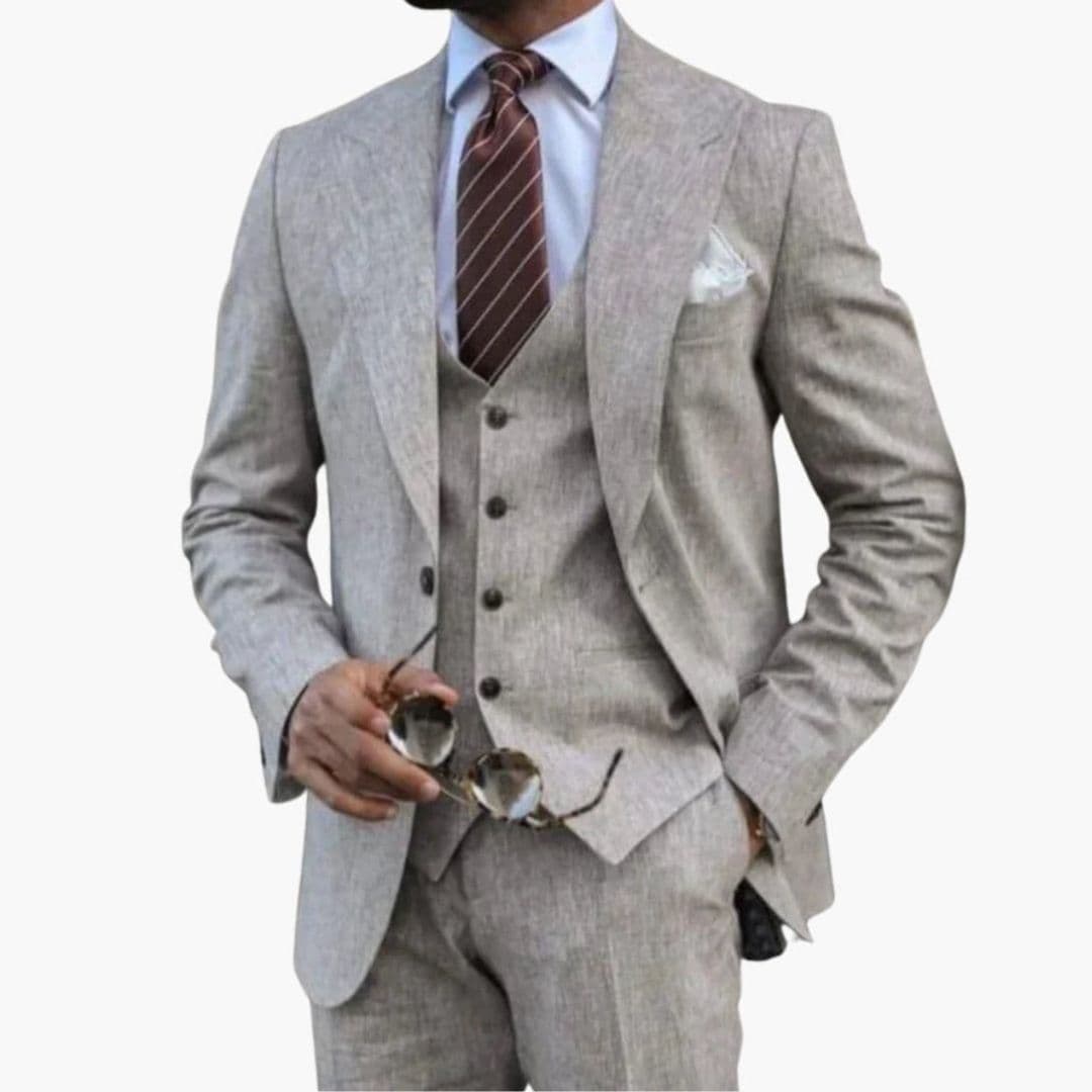 Navy blue three-piece men's suit notched lapel jacket sleeveless vest straight pants business formal