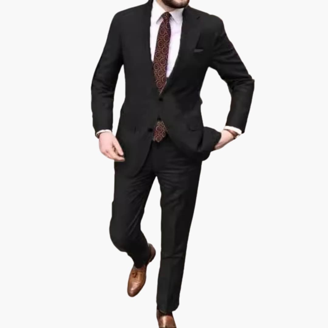Men's slim fit navy two-piece suit notched lapel single-button structured shoulders year-round lightweight