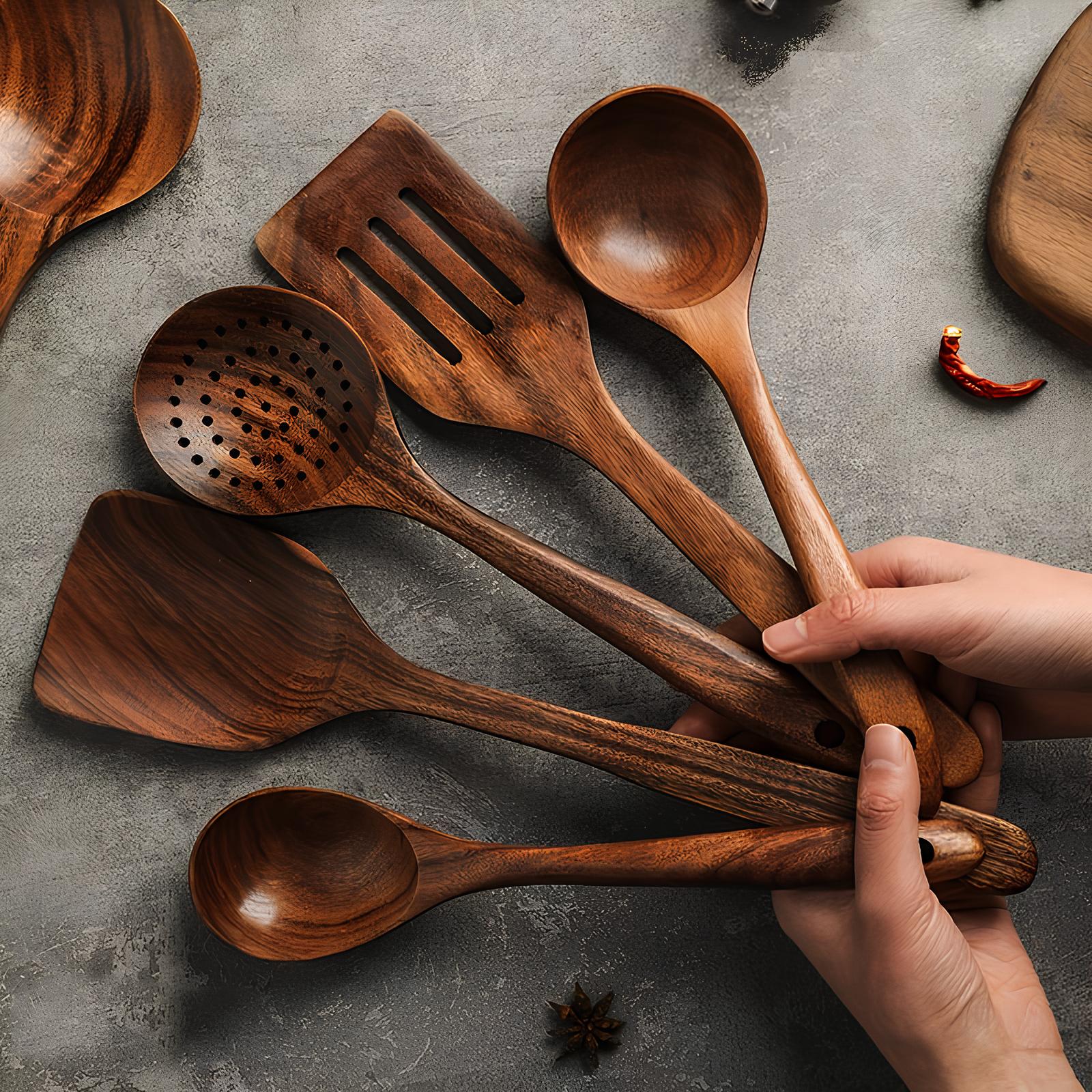 Minimalist Wooden Utensil Set with Ergonomic Handles - Urbann-Vibe