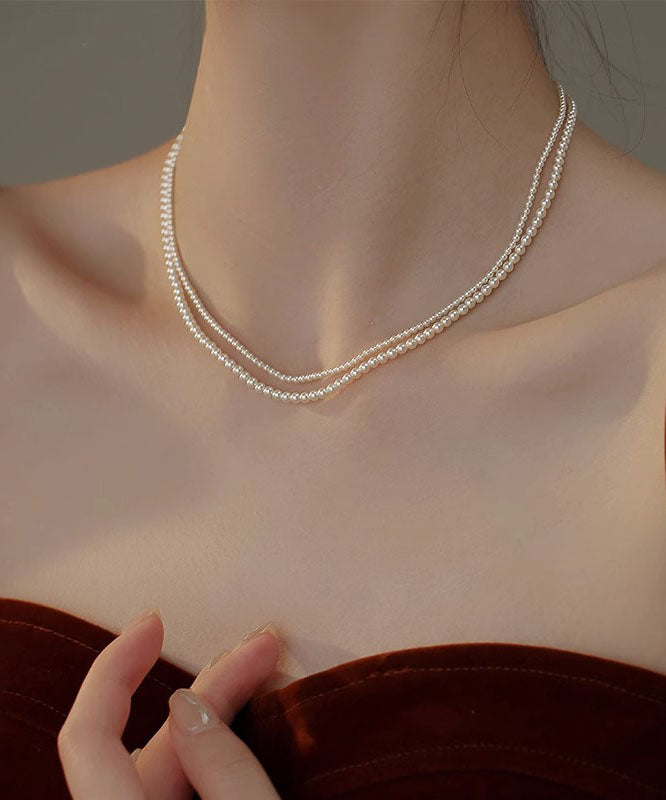 Joli collier de perles en alliage blanc avec perles graduées - Urbann-Vibe