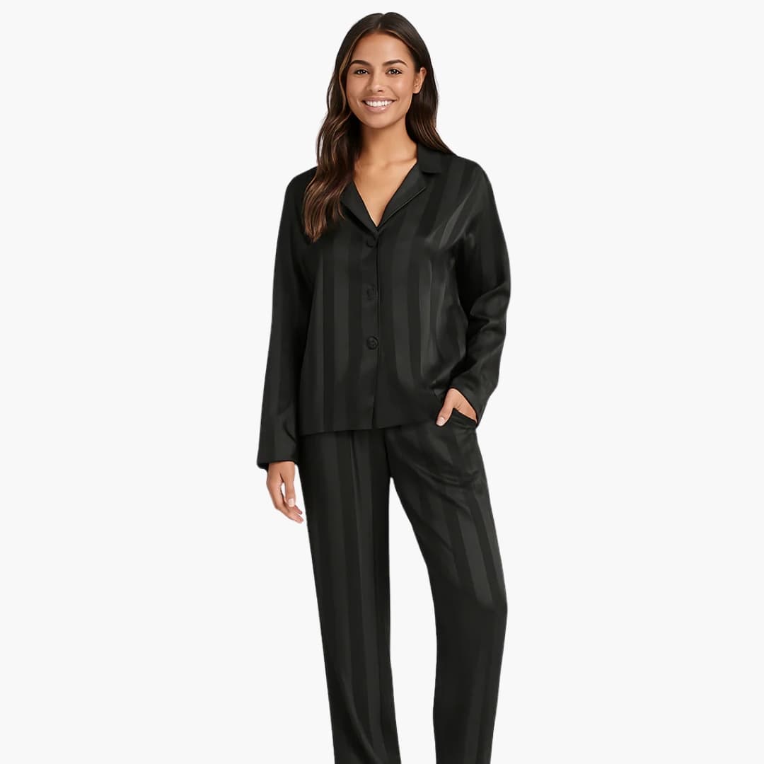 Women's button-down pajama set with elastic waist pants, long-sleeve lapel collar top, classic sleepwear