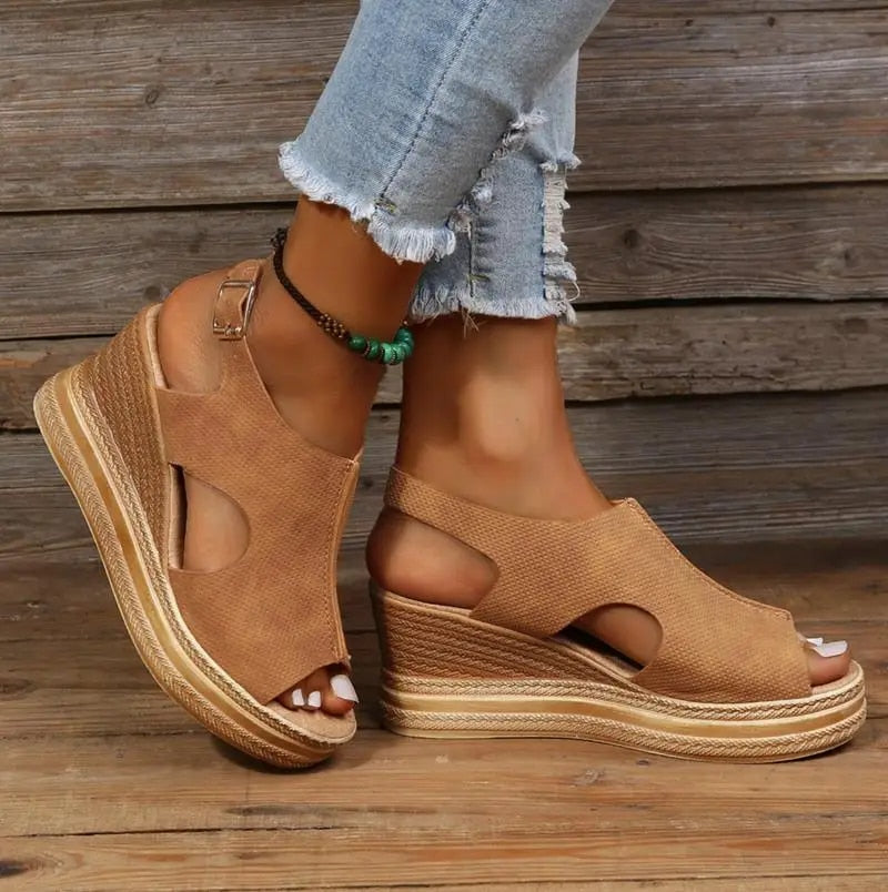 Women's wedge sandals with extra support, padded sole, casual summer comfort and all-day versatile style