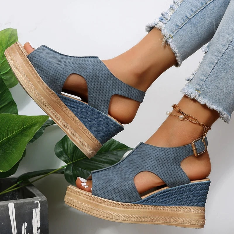 Women's wedge sandals with extra support, padded sole, casual summer comfort and all-day versatile style