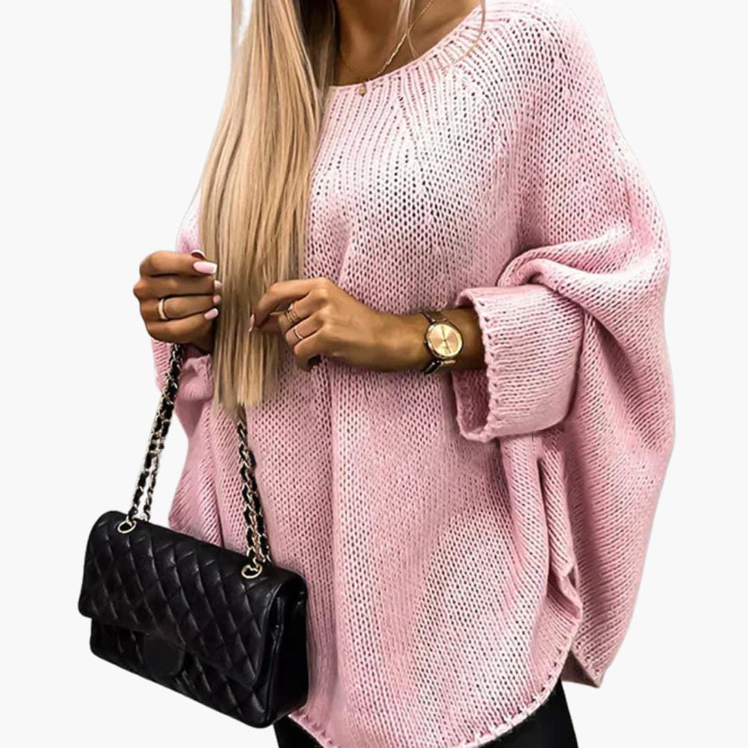 Women's relaxed-fit boat neck chunky knit sweater with long sleeves in cozy everyday style
