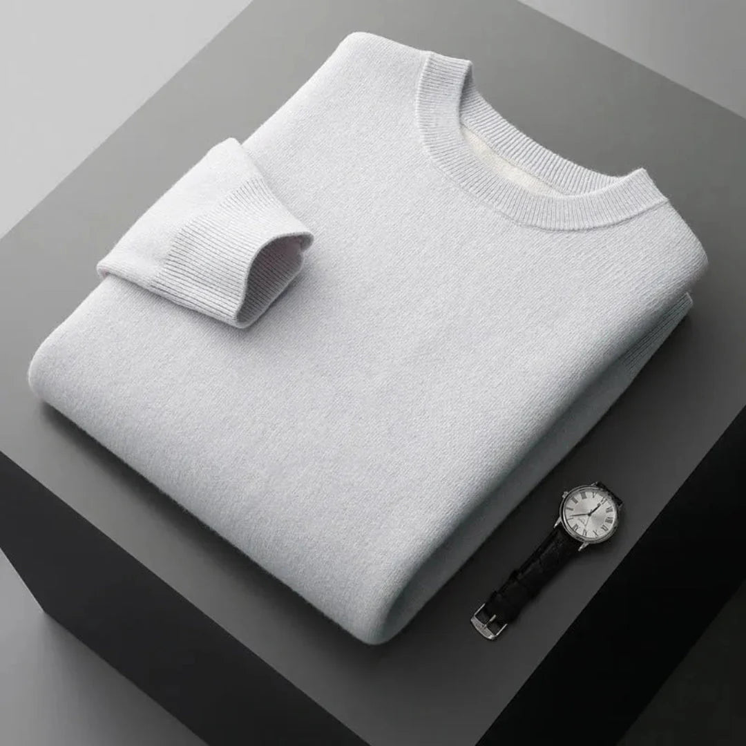Dariel unisex cream wool crewneck sweater, classic fit, 100% premium wool for natural warmth