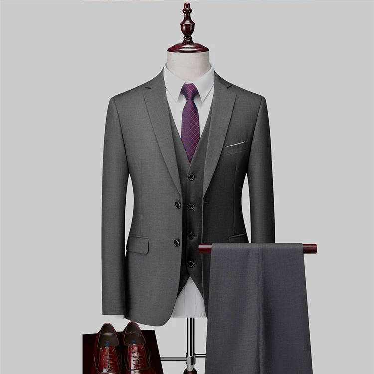 Men's black slim-cut three-piece tuxedo with vest, wrinkle-resistant formal suit for weddings