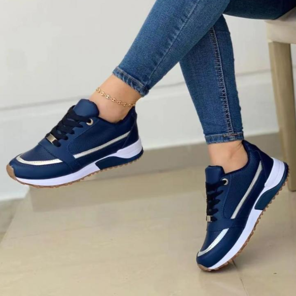 Women's low-cut sneakers breathable PU leather upper ergonomic support urban style all-day comfort