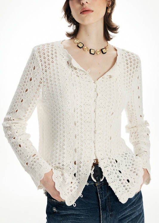 Élégant cardigan beige à col rond et ajouré en tricot pour l'automne - Urbann-Vibe