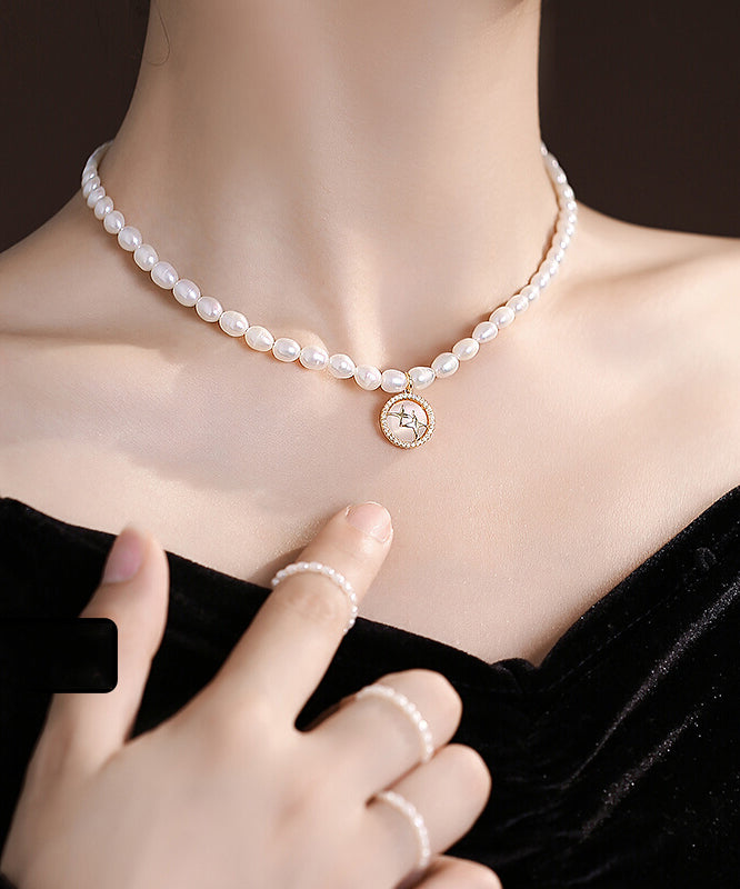 Collier élégant avec pendentif en pierre œil de chat et perle en alliage blanc - Urbann-Vibe