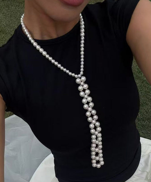 Collier élégant en alliage de perles blanches avec perles graduées - Urbann-Vibe