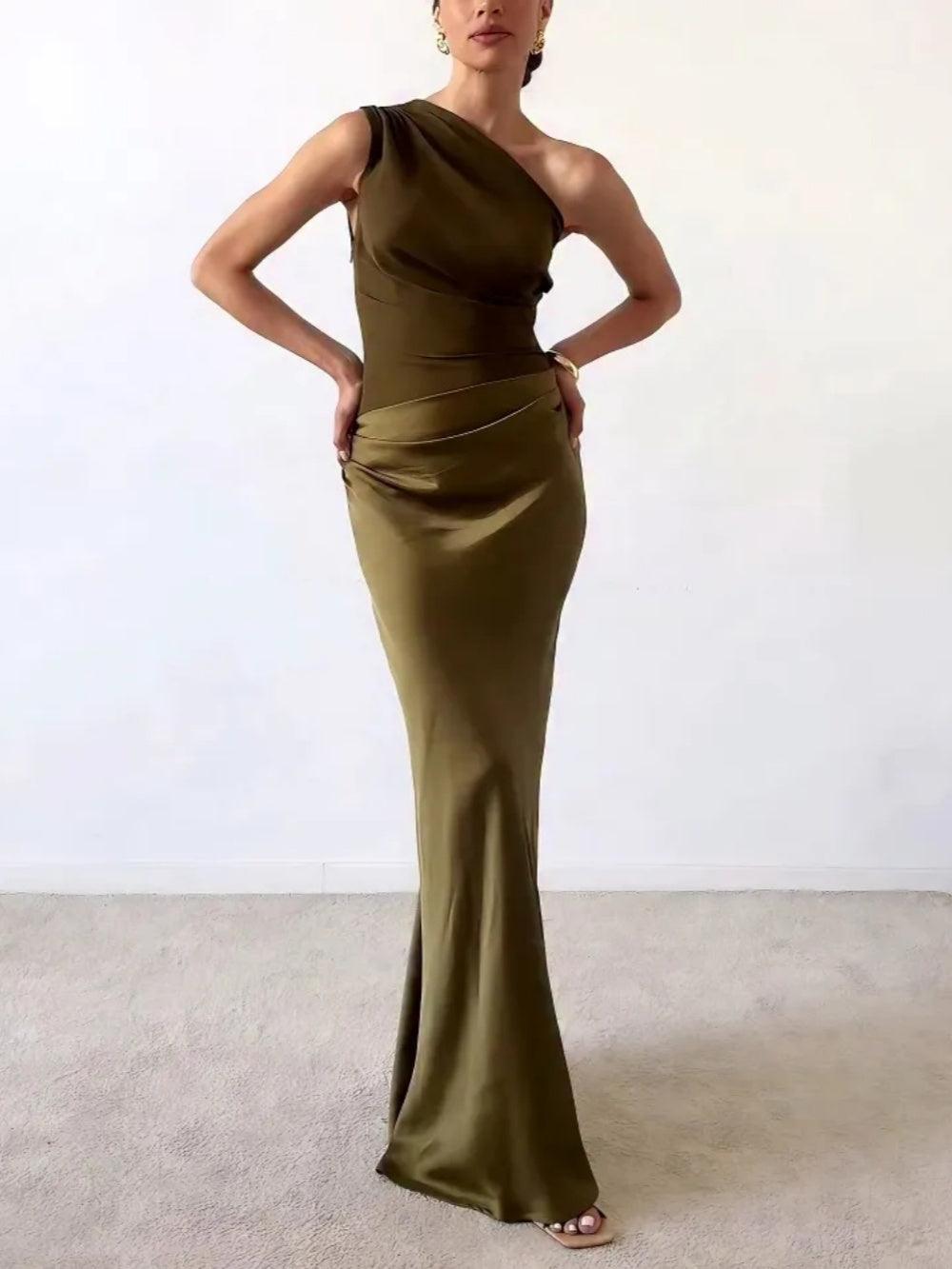 Women's sleeveless one-shoulder pleated maxi dress slim fit polyester gown for wedding guest party