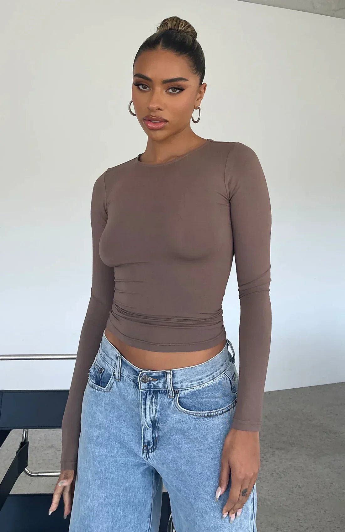 Women's elegant long sleeve shirt breathable high-quality fabric classic polished layering style