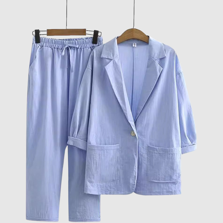 Women's loose fit linen blend two-piece set, breathable floral Breezy Bloom duo outfit