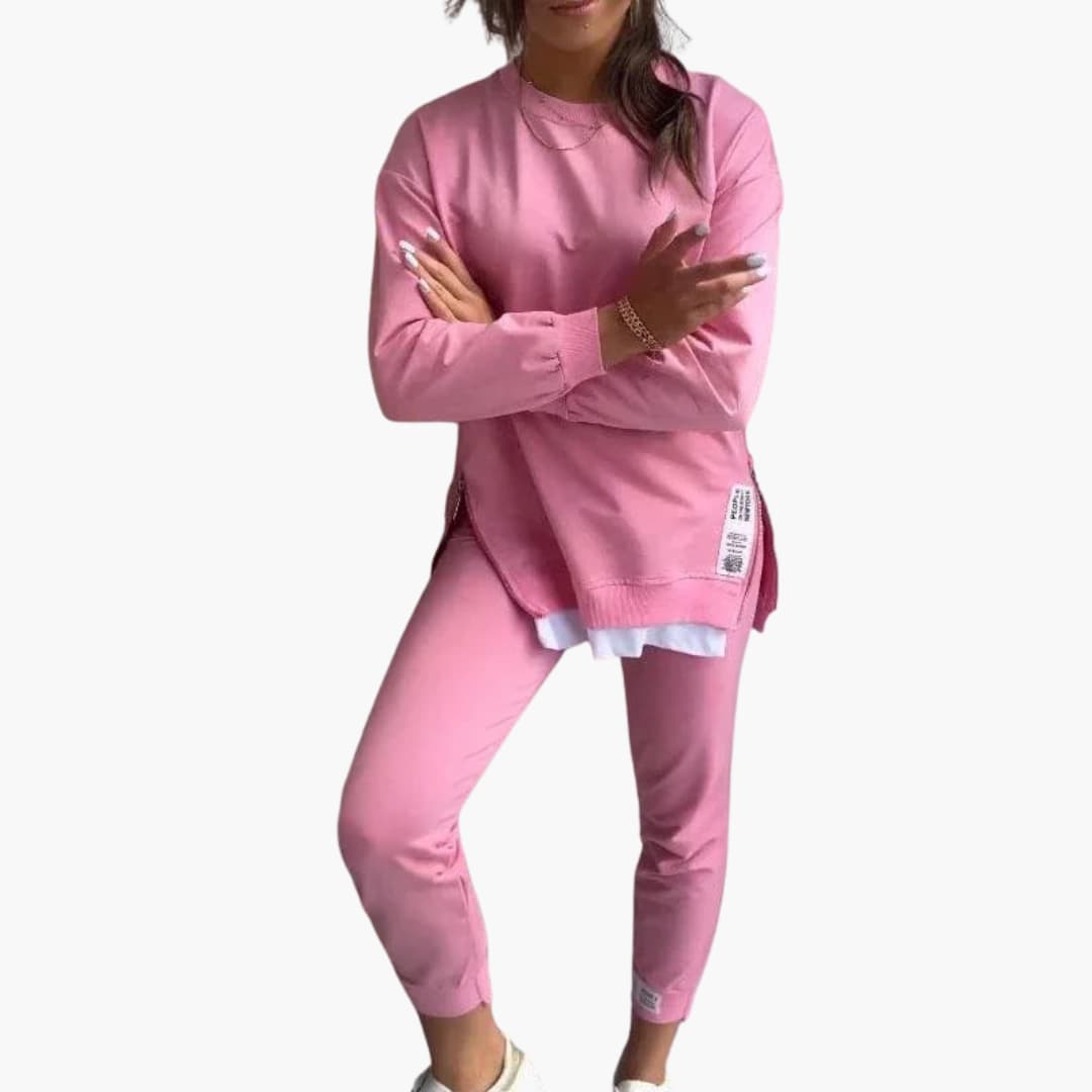 Women's cozy two-piece sweatshirt jogger set with elastic waistband, casual lounge style