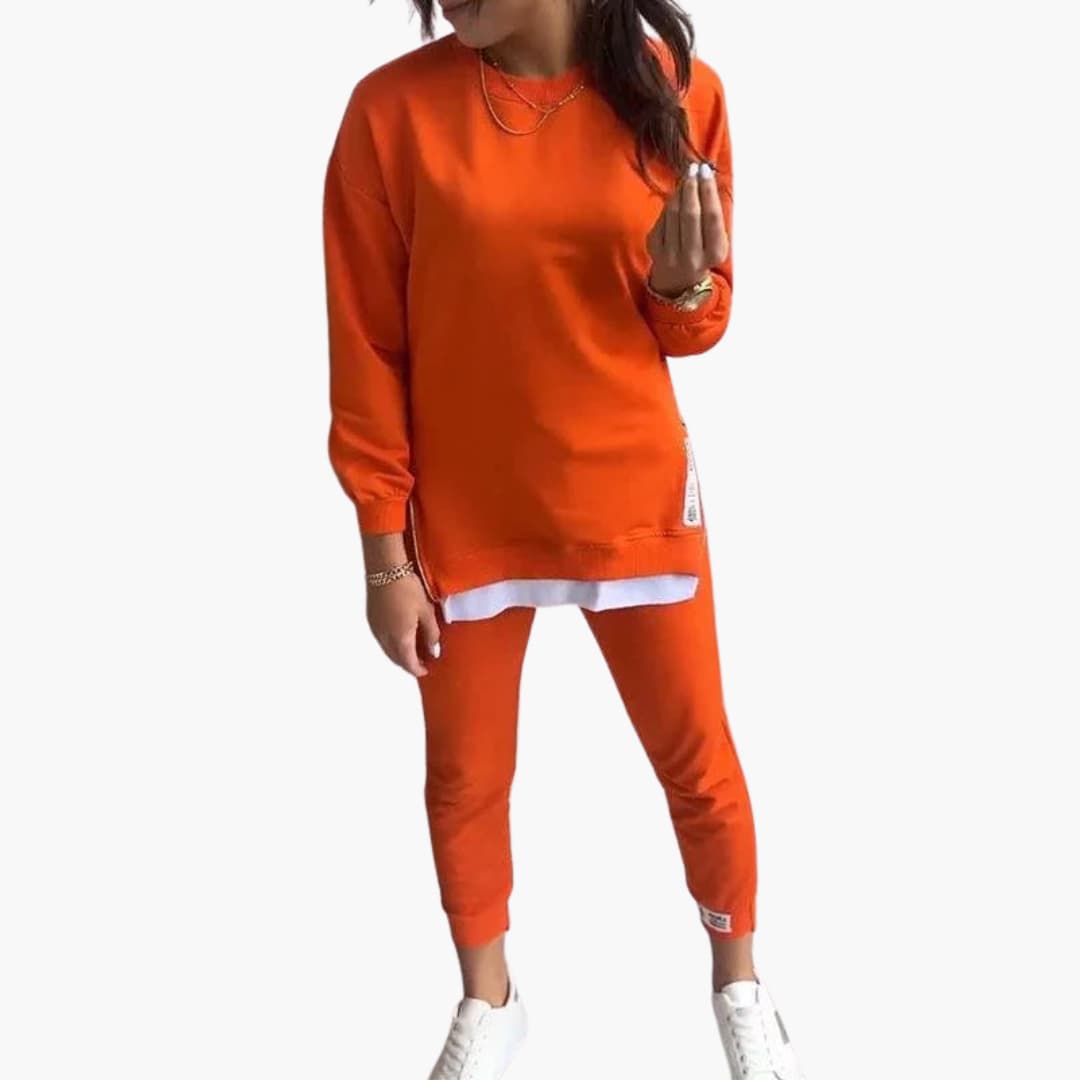 Women's cozy two-piece sweatshirt jogger set with elastic waistband, long-sleeve lounge matching outfit