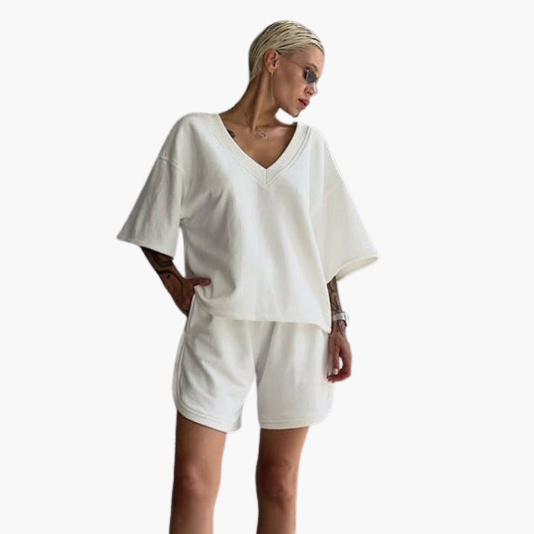 Women's loose V-neck sports set with elastic waist shorts, lightweight active loungewear two-piece