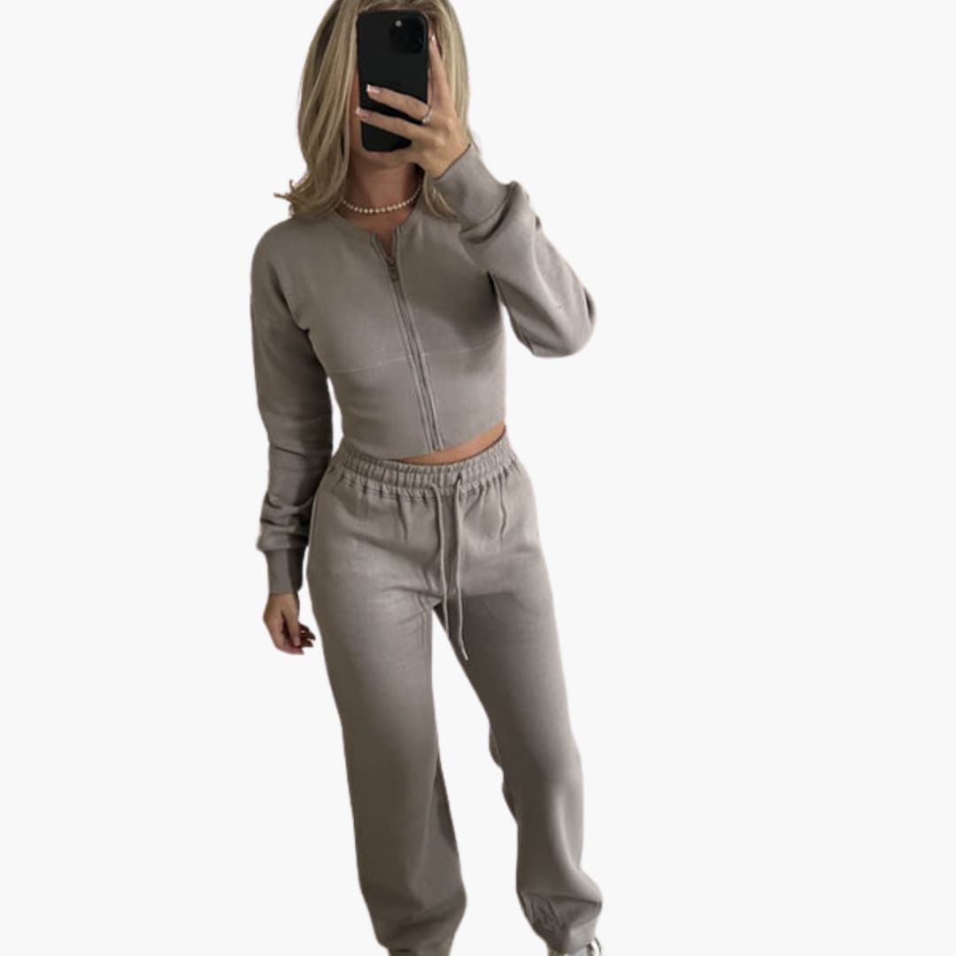 Women's two-piece sport set cropped zip-up jacket elastic waist pants sleek athletic fit