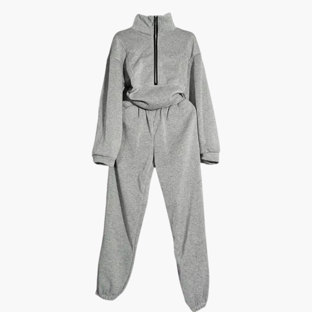Women's two-piece tracksuit set half-zip cropped sweatshirt high waist joggers activewear