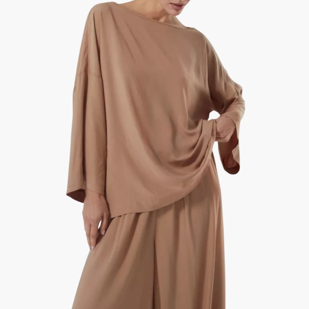 Women's two-piece set long sleeve boat neck top wide leg pants versatile dressy everyday look