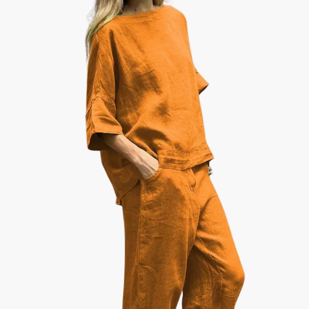 Women's structured boat neck top and straight pants two-piece set in textured woven fabric with pockets
