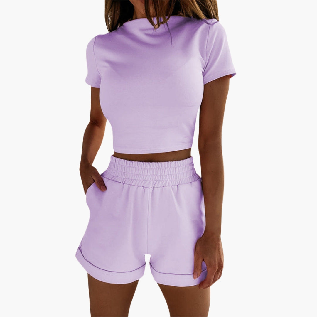 Women's two-piece crop top and shorts set, casual summer style with elastic waist and pockets