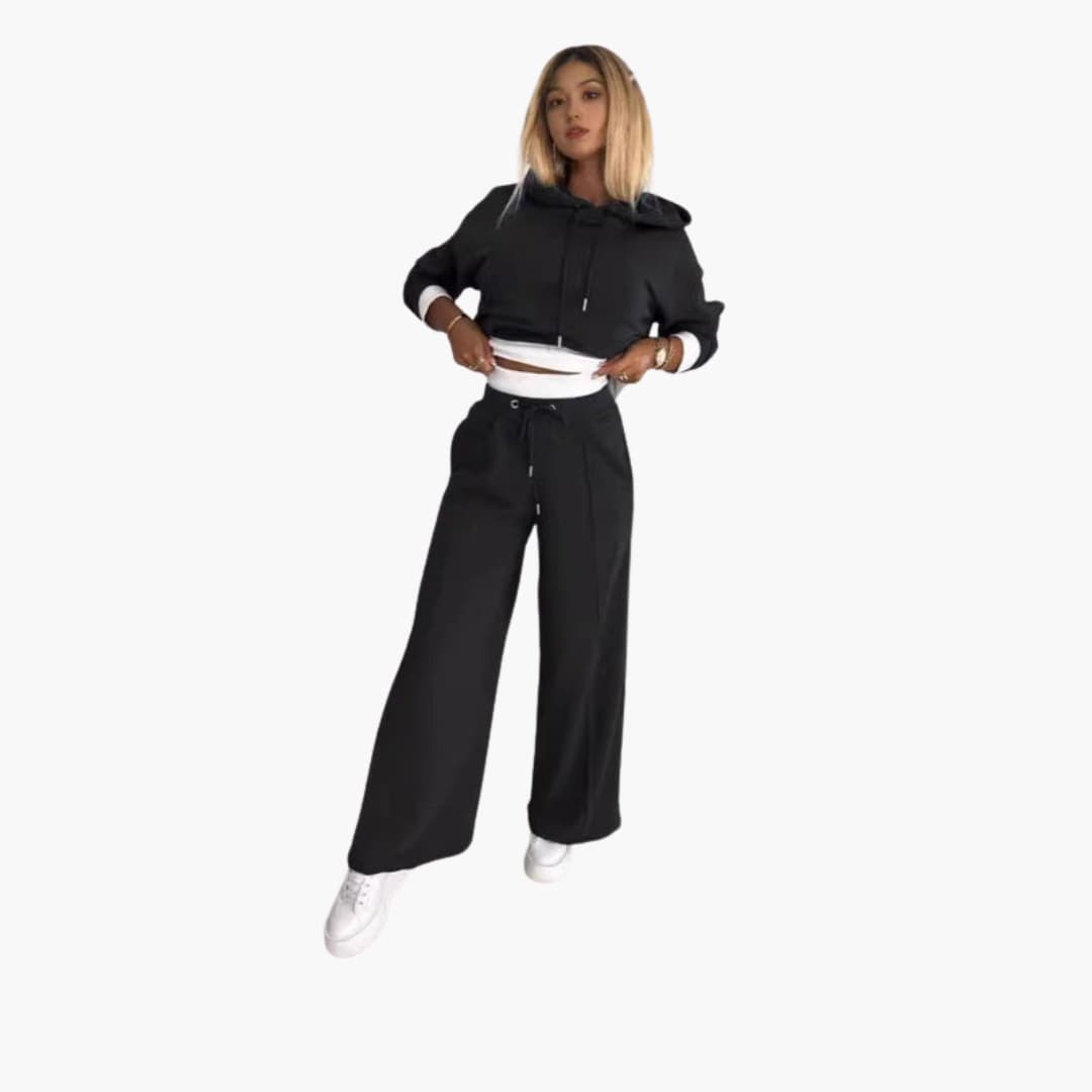 Women's relaxed-fit hoodie set with wide-leg pants, elastic waistband, cozy loungewear pullover style