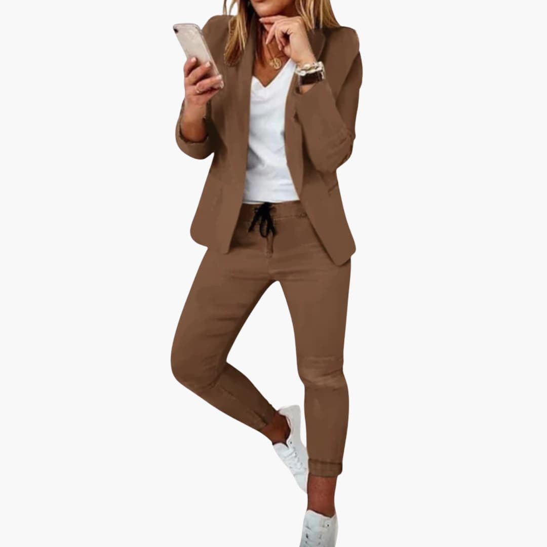 Women's two-piece jacket jogger set relaxed loose fit tapered pants with drawstring waist