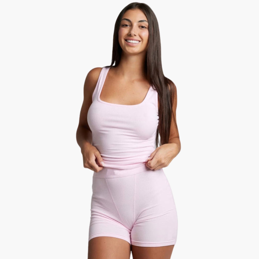 Women's loose fit yoga sports set sleeveless ribbed top matching shorts elastic waistband athletic style