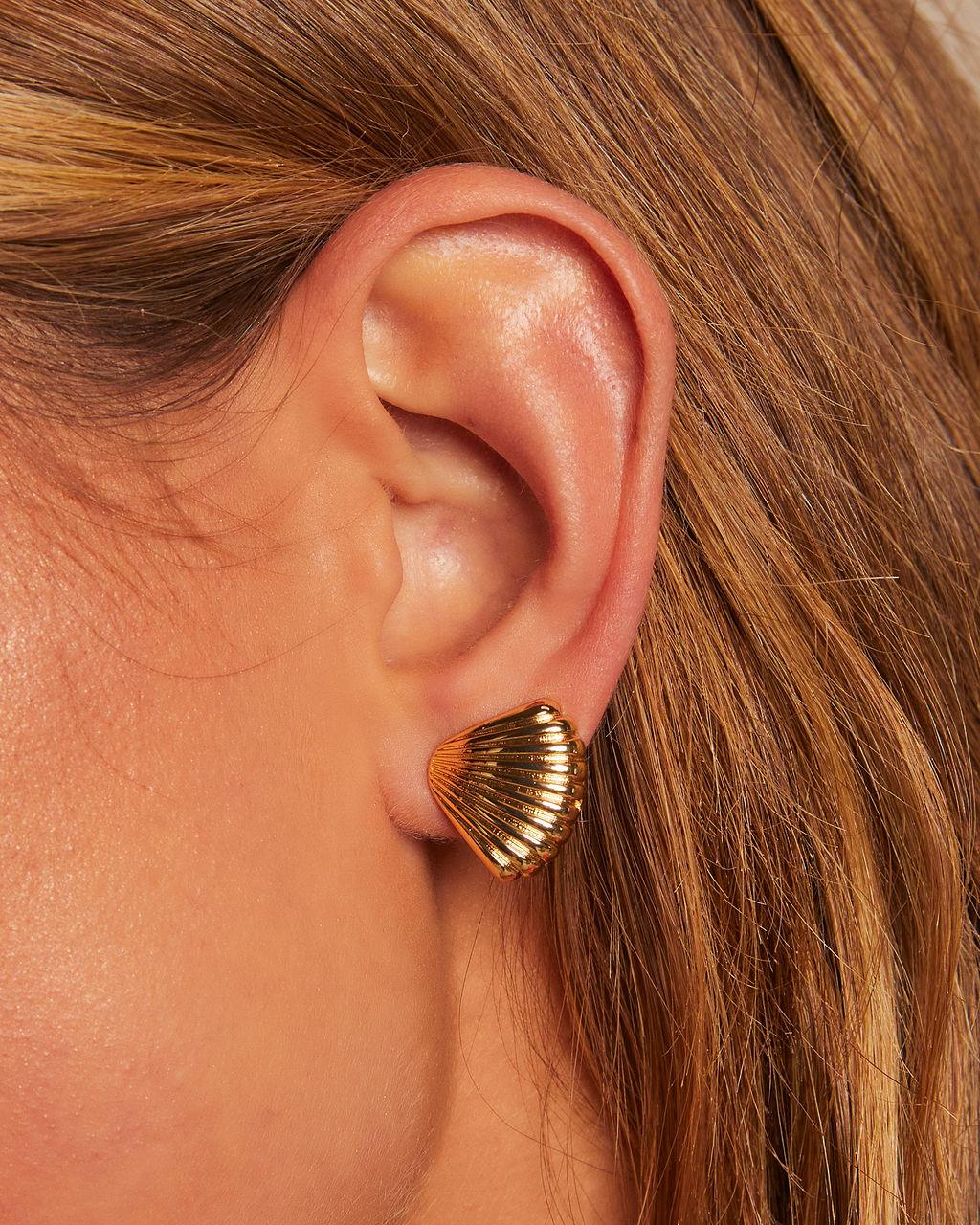 Shell Me About It Earrings - Urbann-Vibe