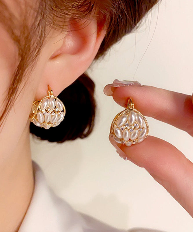 Boucles d'oreilles créoles tendance en or, cuivre, zircon et perles - Urbann-Vibe