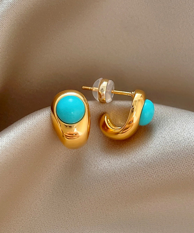 Boucles d'oreilles à tige en forme de C avec turquoise et alliage de cuivre doré fin - Urbann-Vibe