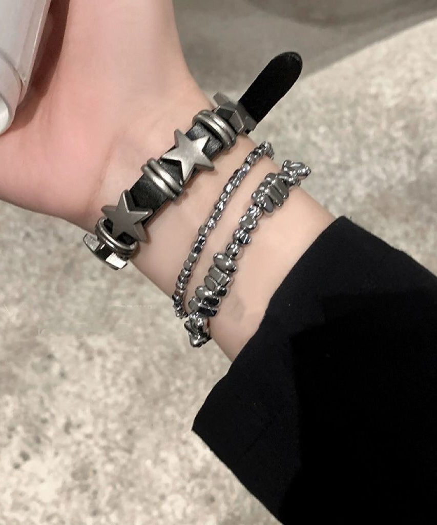 Ensemble de trois bracelets étoiles en alliage gris fin avec chaîne en PU - Urbann-Vibe