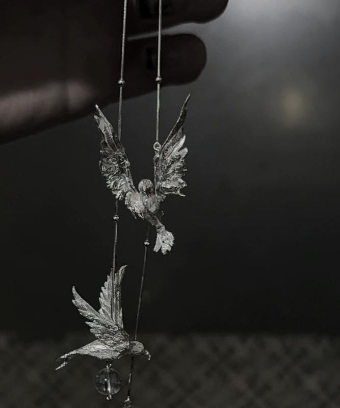 Boucles d'oreilles pendantes à pompon en argent sterling et soie fine - Urbann-Vibe