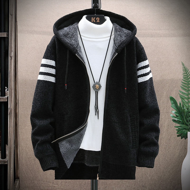 Men's relaxed-fit knitted zip-up hoodie with sporty striped sleeves, fleece-lined for warmth