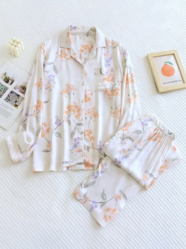 Women's floral two-piece pajama set elegant loungewear with classic collar and matching trousers