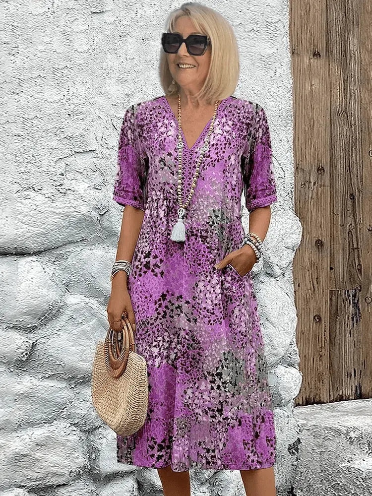 Women's floral midi dress breezy relaxed silhouette with delicate print for summer casual-elegant style