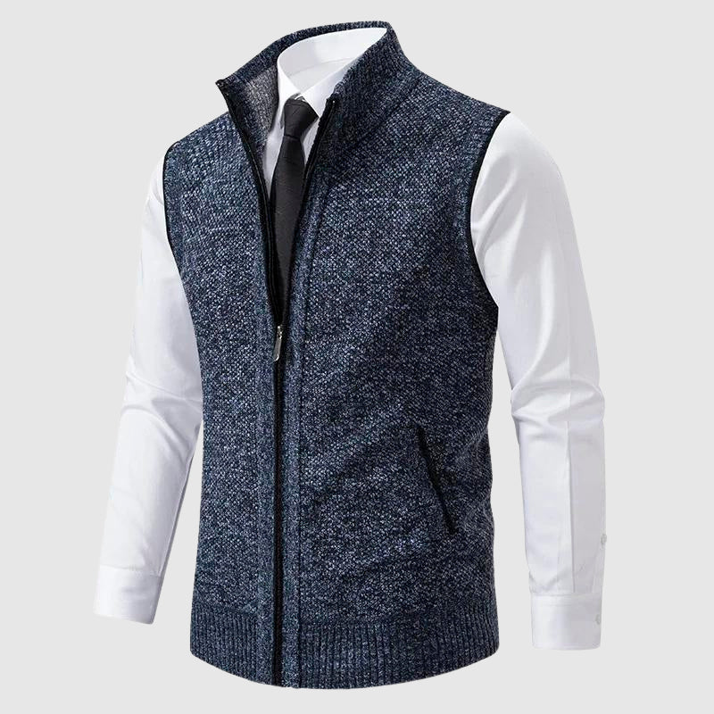 Men's slim fit knitted sweater vest with zipper and ribbed edges, smart casual style