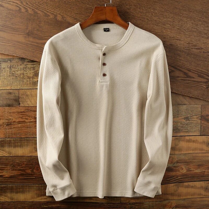 Men's classic long sleeve shirt in versatile hues, tailored fit with adjustable button neckline closure