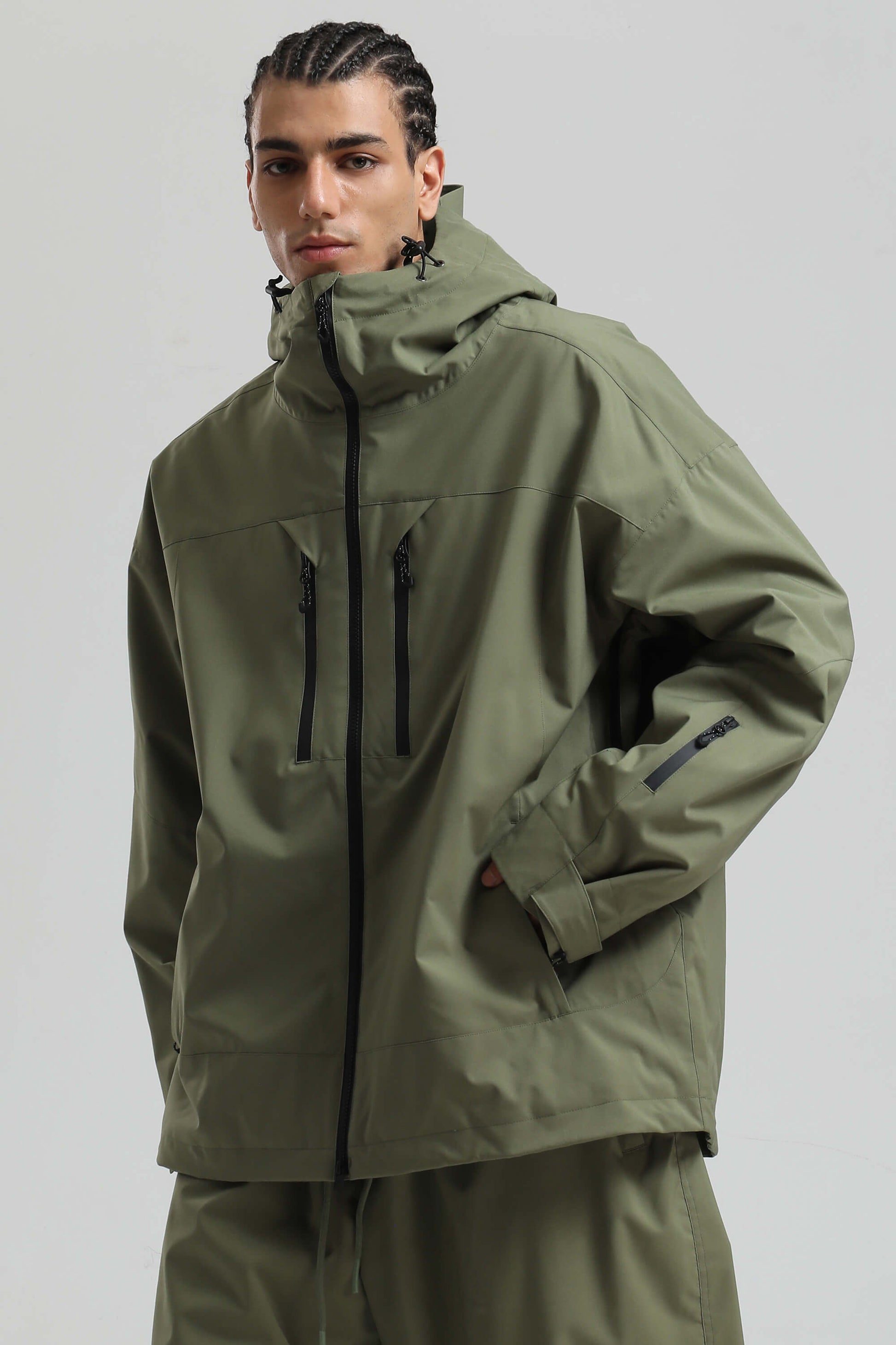 Men's coffee brown oversized insulated snow jacket with multi-pocket waterproof design for winter outdoor