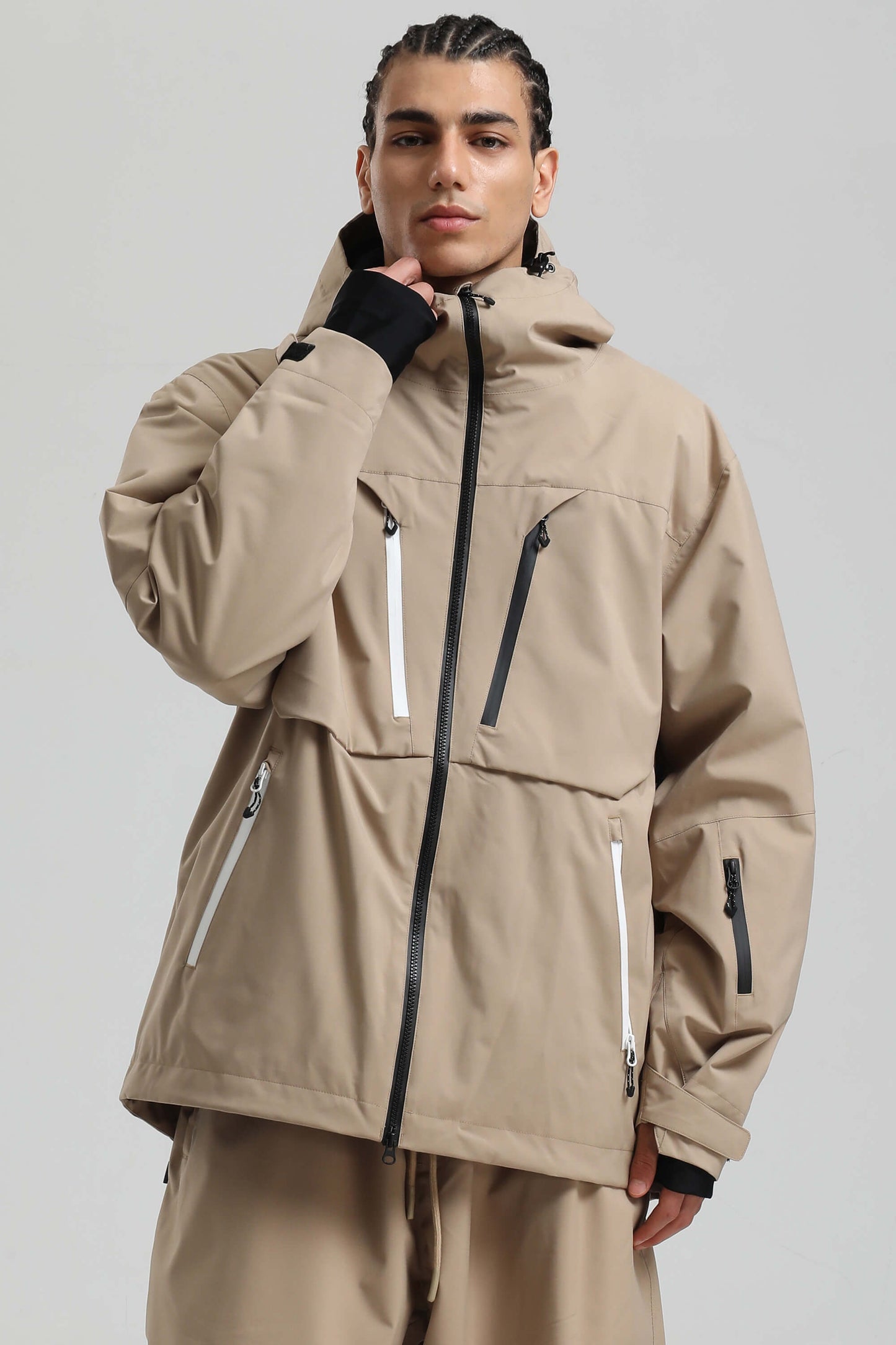 Men's black insulated snow jacket oversized fit waterproof sealed seams contrast zippers ski wear