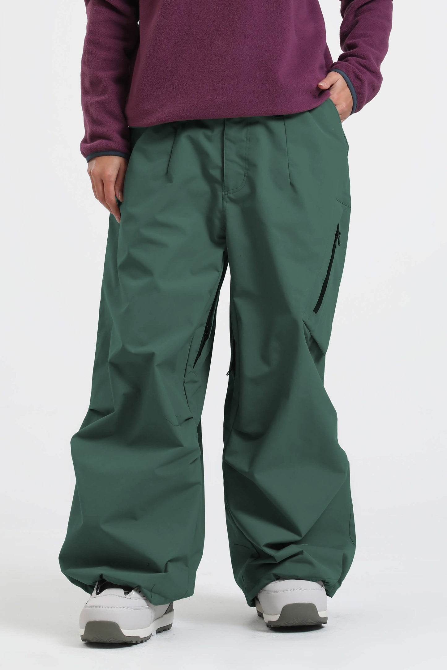 Caramel women's baggy snow pants lightweight breathable fabric with vented thigh zips for skiing