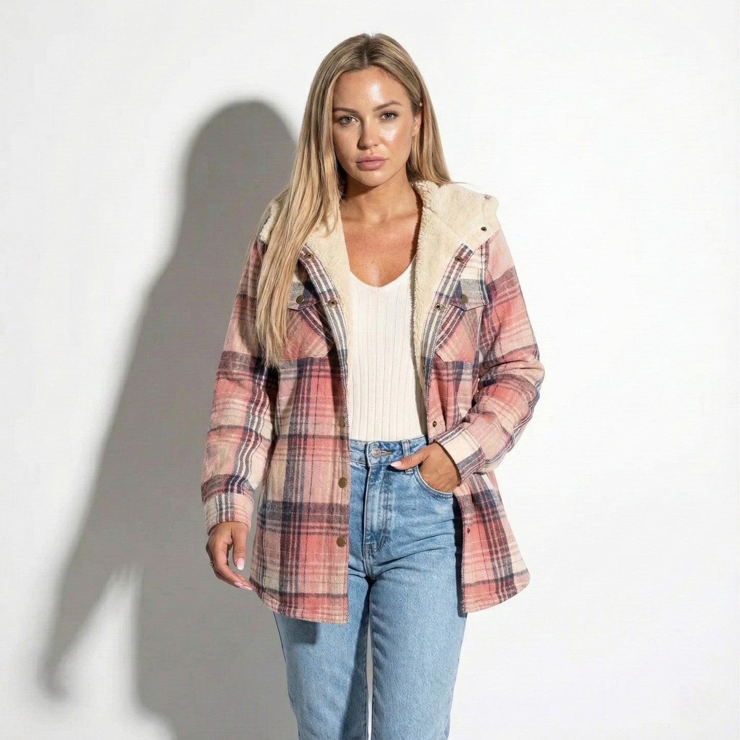 Women's plaid overshirt jacket with soft sherpa lining, casual chic earth-tone check design