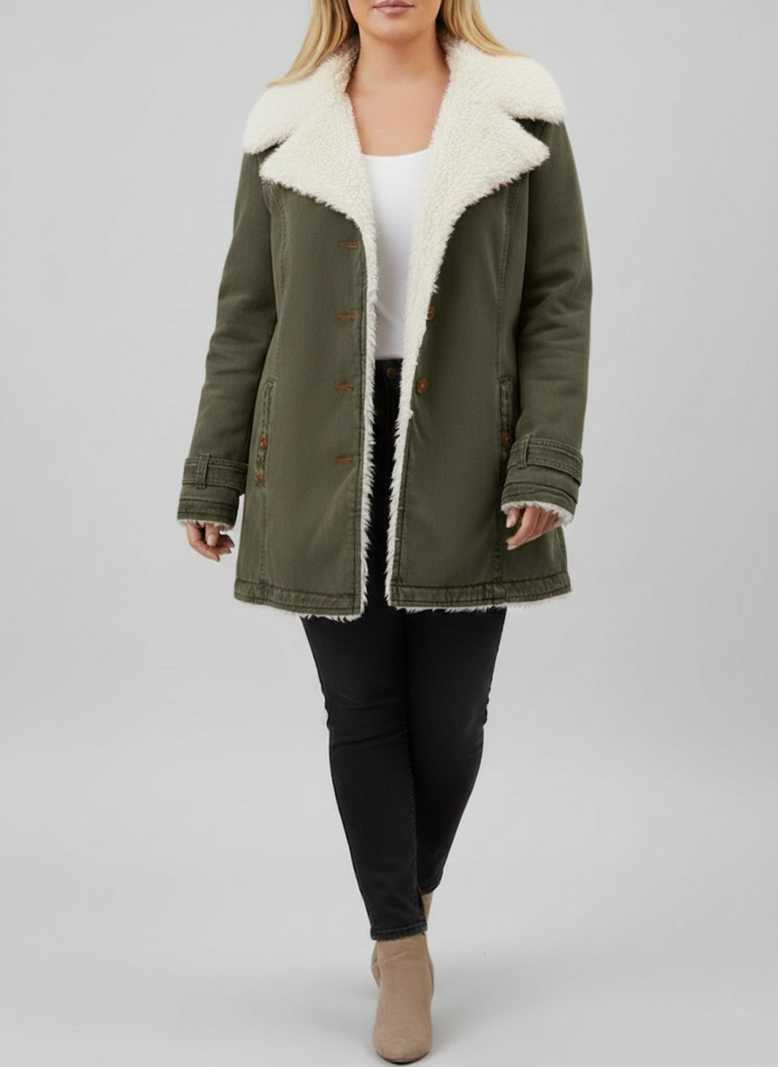 Women's plus size sherpa lined winter jacket cozy fit maximum warmth cold weather style
