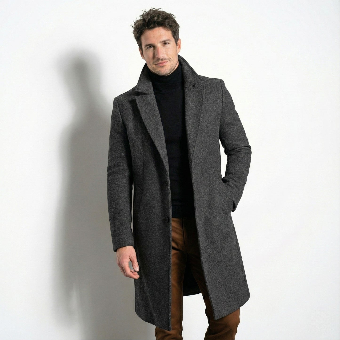 Men's slim-fit single-breasted wool overcoat with notched lapel, tailored urban style