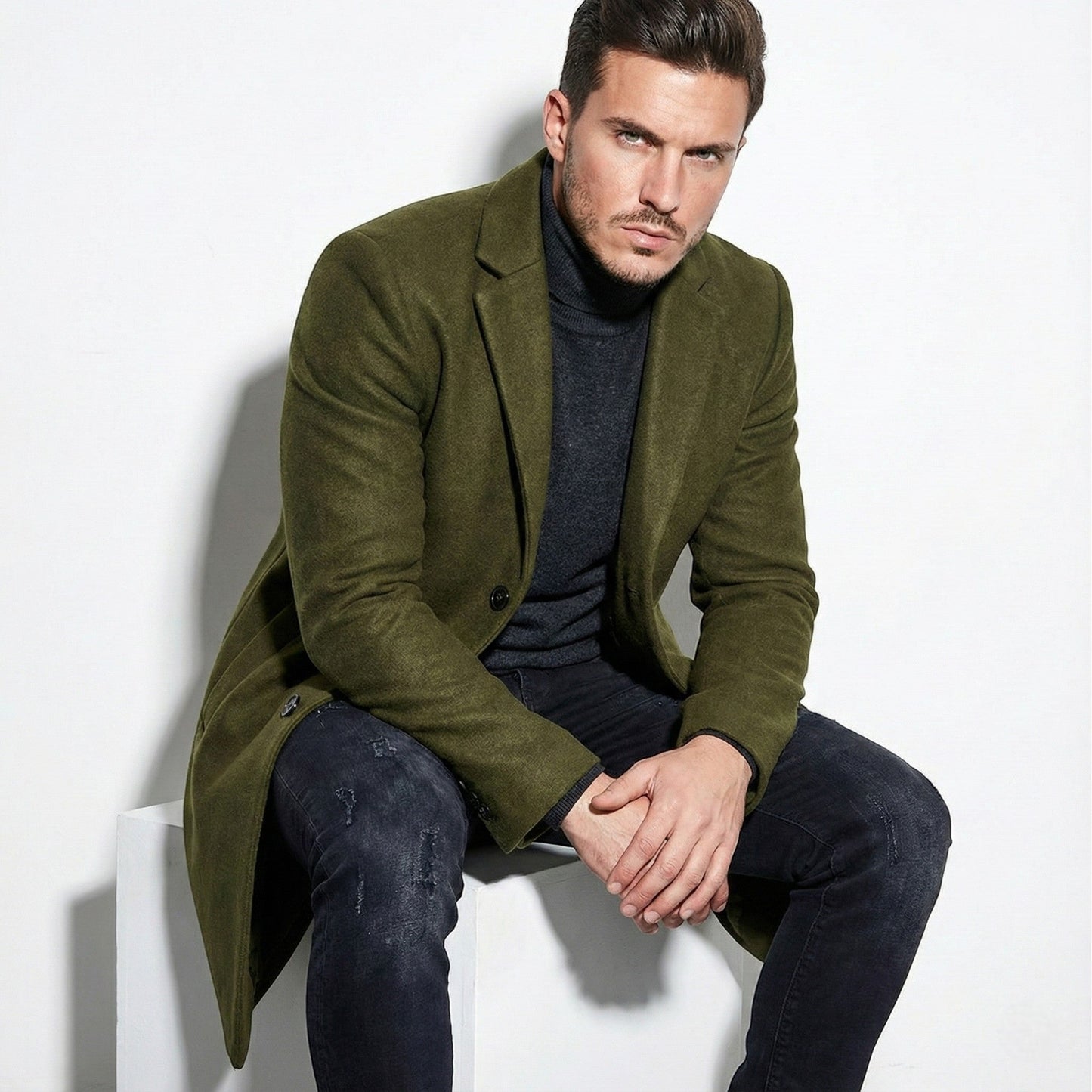 Men's slim fit mid-length overcoat notch lapel wrinkle-resistant tailored urban professional style
