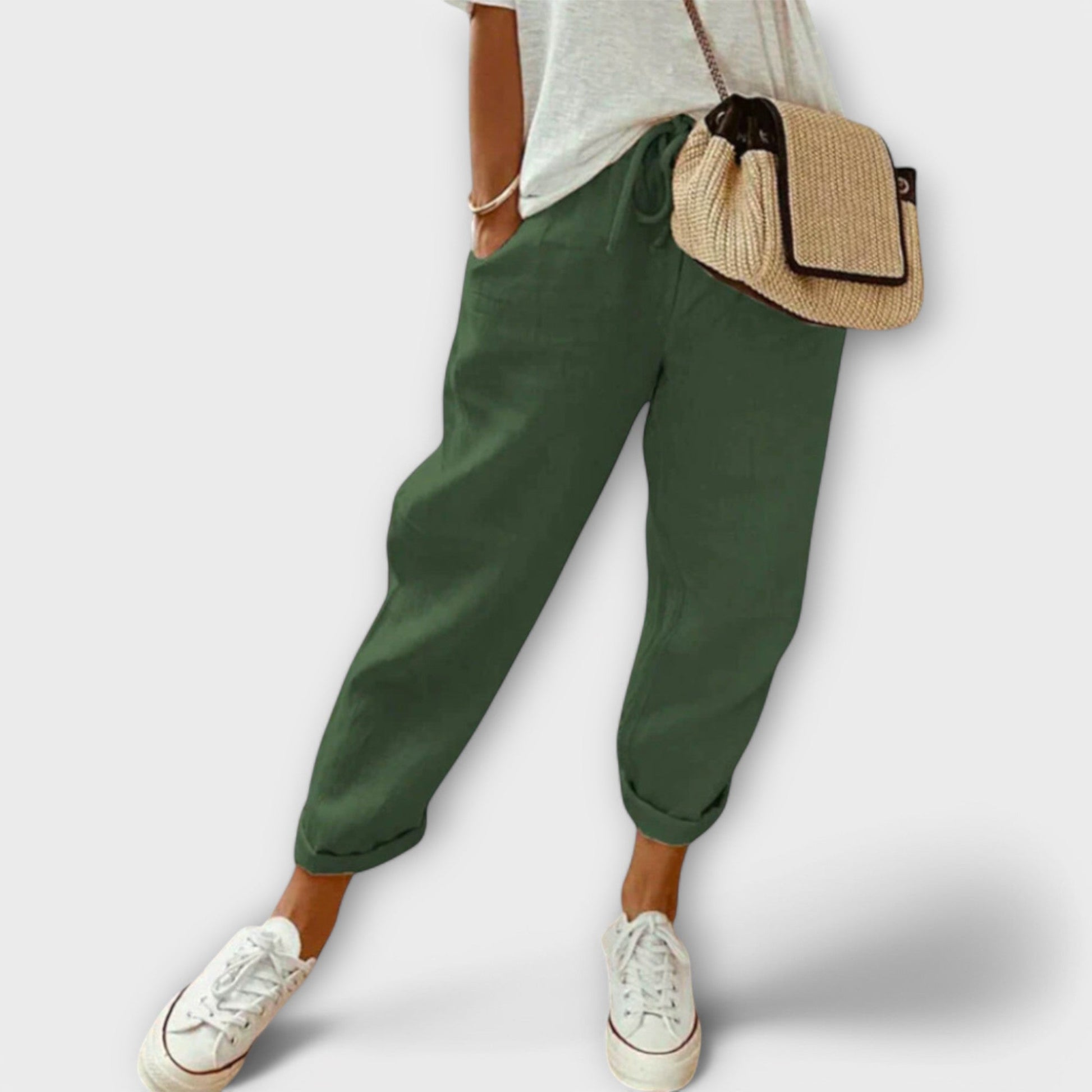 Women's lightweight linen pants breathable fitted cut elegant silhouette for summer everyday wear