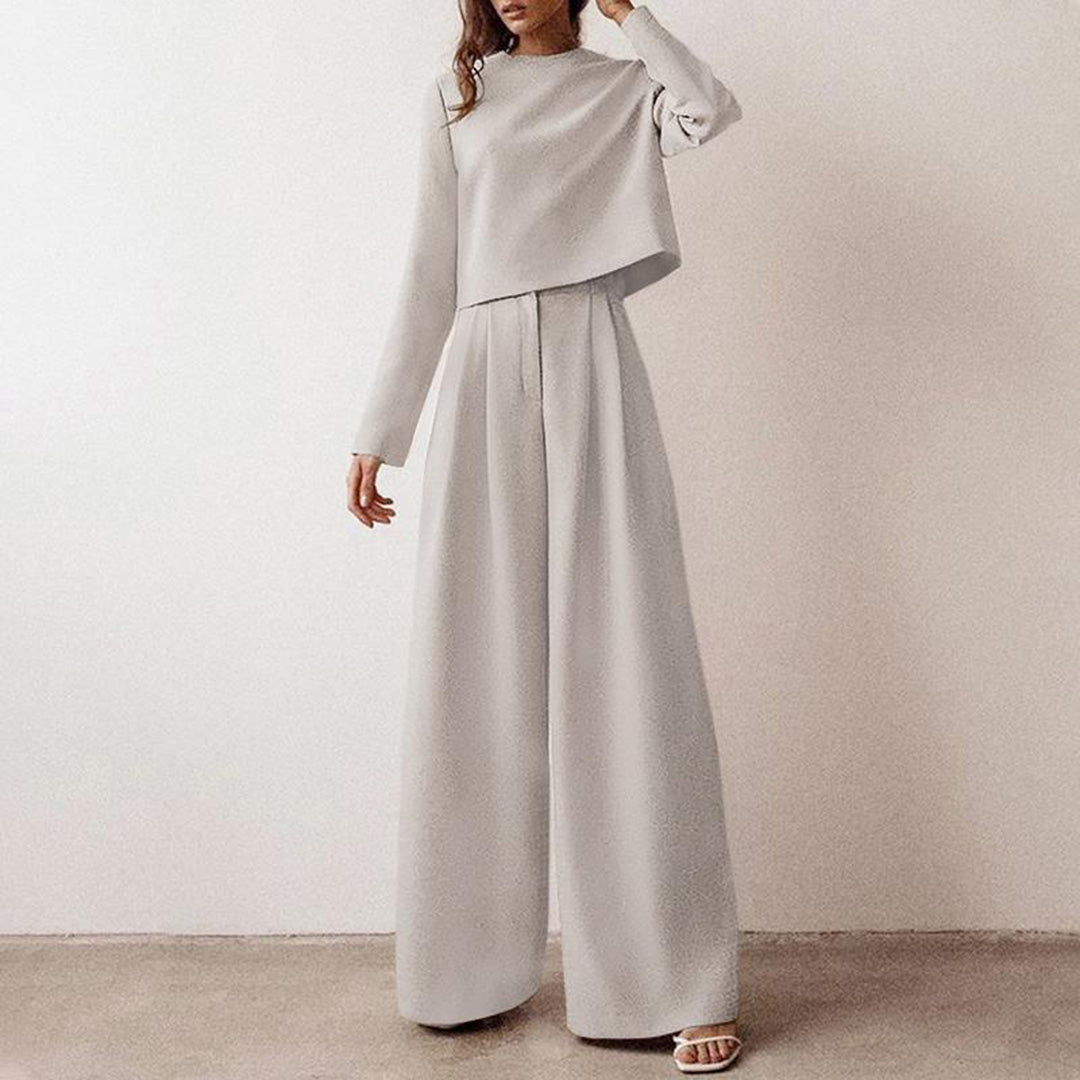 Women's relaxed fit two-piece set with cropped top and wide-leg trousers, sleek modern silhouette