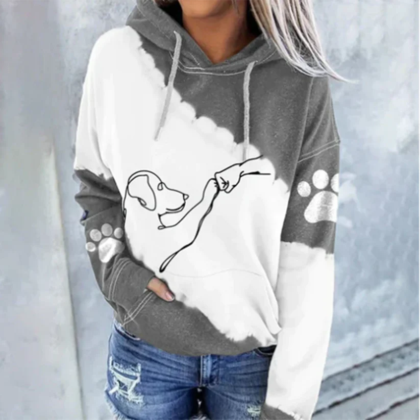 Relaxed-fit dog print hoodie in soft fabric, playful animal graphic for everyday casual style